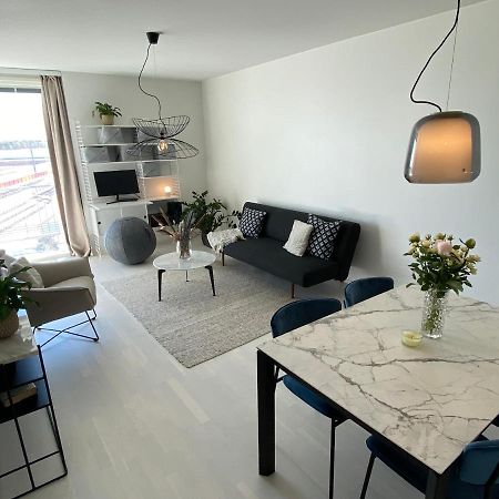 Luxury 1-Bedroom Apartment With Sauna And Sea View هلسنكي المظهر الخارجي الصورة